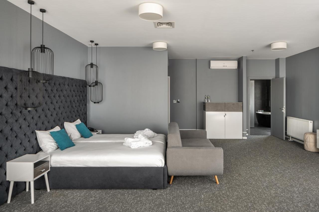 City Inn Lviv Smart Hotel Vynnyky Exterior foto